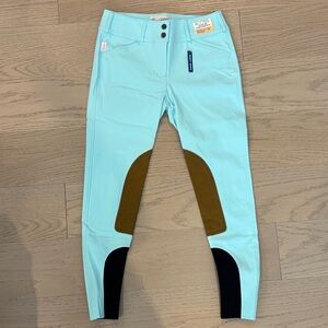 Aqua Tailored Sportsman Breeches Knee NWT Low Rise